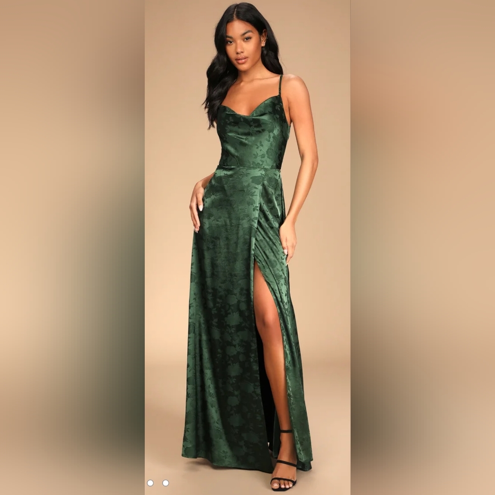 Lulu's Brand New Emerald Green Satin Floral Jacquard Maxi Dress